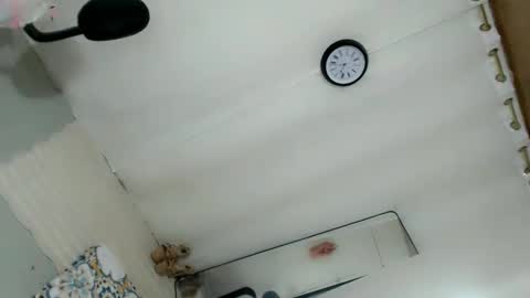 kianna online show from 04/08/26, 10:10