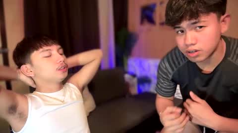 Snapshot of xcigbatecum chatting on 10/29/25, 03:36 Charlie online show from 10/29/25, 03:36