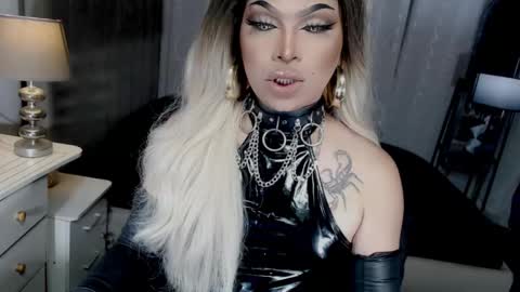 Zhavia online show from 01/05/26, 05:27