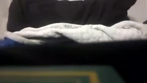 Snapshot of xdvsblu chatting on 09/20/25, 12:11 xdvsblu online show from 09/20/25, 12:11