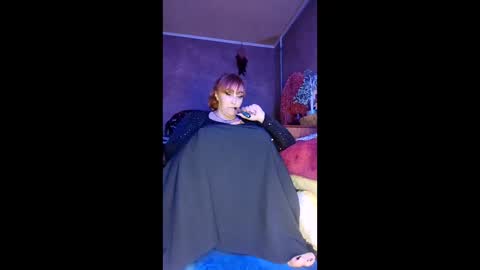 Xelenaxcbbs online show from 04/24/26, 08:33