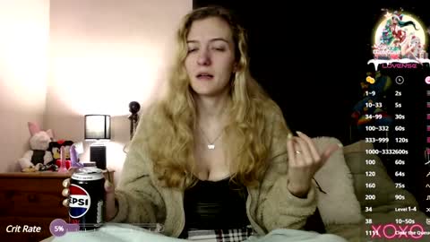 EllieeRose online show from 12/31/24, 08:34