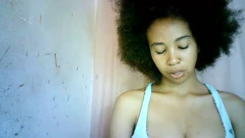 xenna610827 online show from 02/27/25, 10:48