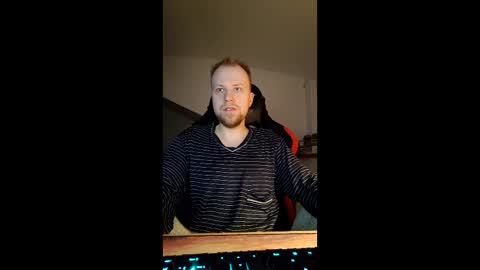 Snapshot of xer187 chatting on 03/03/26, 05:24 Xeharnot online show from 03/03/26, 05:24