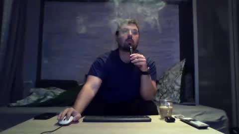 xfikusx44 online show from 11/19/25, 05:07