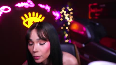 Anne online show from 01/20/25, 12:15