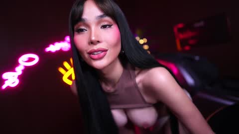 Anne online show from 01/31/25, 03:41