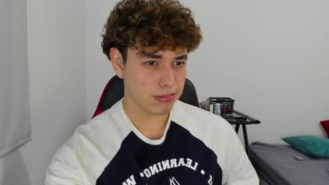 xhan online show from 12/03/24, 07:43