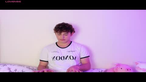 xhan online show from 12/24/24, 05:02