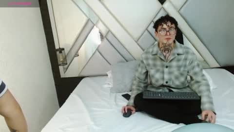 Marco and Veronica online show from 03/04/25, 04:49