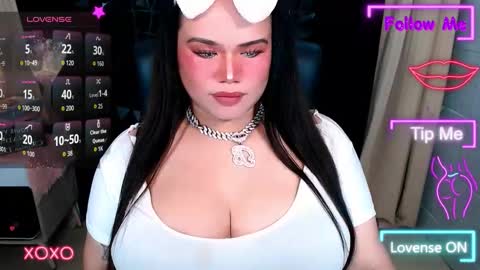 xHUGECOCKTILLCUMX online show from 11/14/25, 06:17