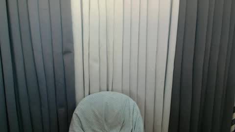 GWEN THOMPSON .......   online show from 12/24/24, 01:59