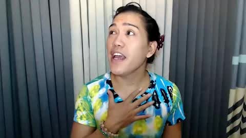 GWEN THOMPSON .......   online show from 02/12/25, 01:09