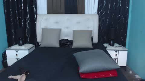 Snapshot of xhugesignificant69x chatting on 12/04/24, 12:41 xhugesignificant69x online show from 12/04/24, 12:41