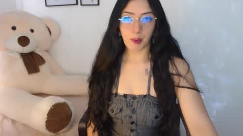 Snapshot of xia_abbey chatting on 09/23/25, 09:51 Xia online show from 09/23/25, 09:51