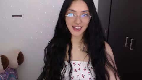 Snapshot of xia_abbey chatting on 11/26/25, 12:00 Xia online show from 11/26/25, 12:00