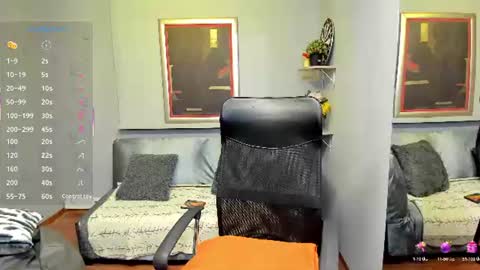 Snapshot of ximena_grant chatting on 07/16/26, 11:38 Ximena online show from 07/16/26, 11:38
