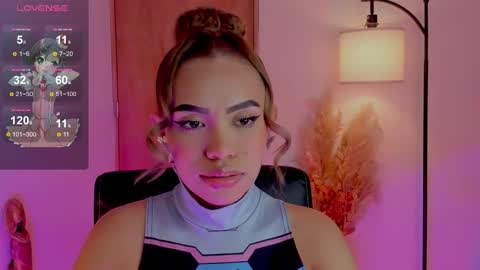 camila online show from 12/30/24, 01:04