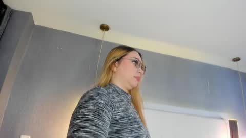   ximena  online show from 04/02/26, 12:47