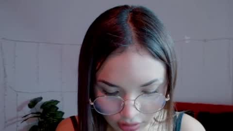 ximenna_bu online show from 06/11/26, 07:23
