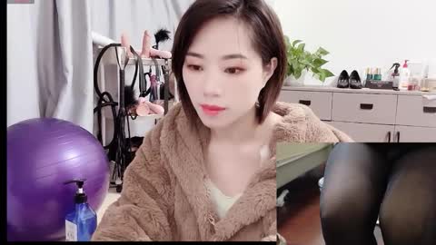 Snapshot of xinbao799322 chatting on 12/15/25, 09:02 xinbao799322 online show from 12/15/25, 09:02