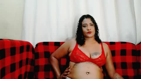 Snapshot of xindianxfireballx chatting on 10/07/25, 10:45 XIndianXFireBallx online show from 10/07/25, 10:45