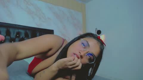 XiomyFox online show from 02/24/26, 04:38