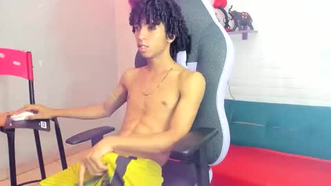 Snapshot of xion_ez chatting on 09/20/25, 08:54 xion_ez online show from 09/20/25, 08:54