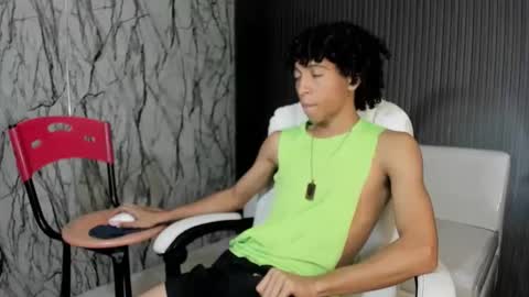 Snapshot of xion_ez chatting on 12/04/25, 08:50 xion_ez online show from 12/04/25, 08:50