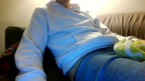 Justin online show from 10/06/25, 01:03