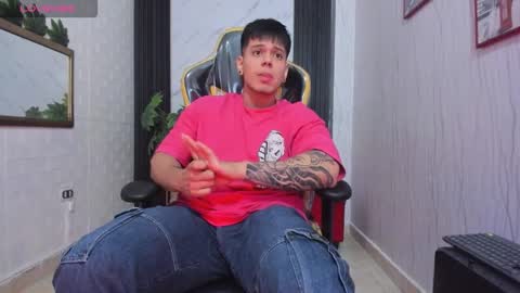      online show from 09/28/25, 12:32