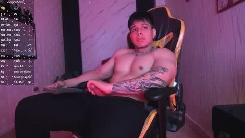      online show from 10/01/25, 12:22