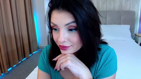 Kim online show from 02/04/25, 10:45