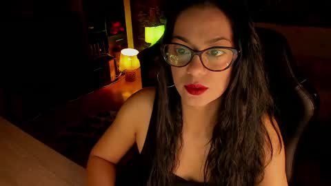 Lara online show from 05/01/26, 09:30