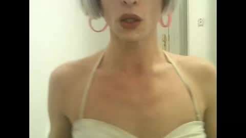 Wendy online show from 12/15/25, 05:28