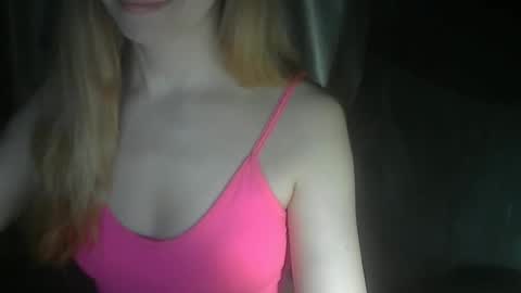 xlorax77703 online show from 04/07/26, 01:39