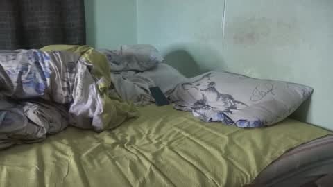 Luna online show from 09/28/25, 02:39