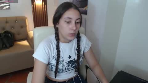 lunna online show from 09/09/25, 07:35