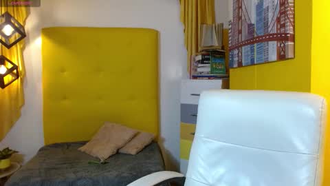 lunna online show from 11/15/25, 07:54