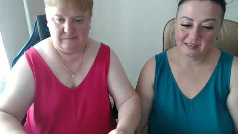 XMollyJaneX online show from 09/13/25, 11:21