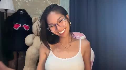 Snapshot of xmonica_cummerx chatting on 11/09/25, 09:07 Sweet Monica online show from 11/09/25, 09:07