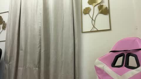 SECRET online show from 02/16/26, 02:35