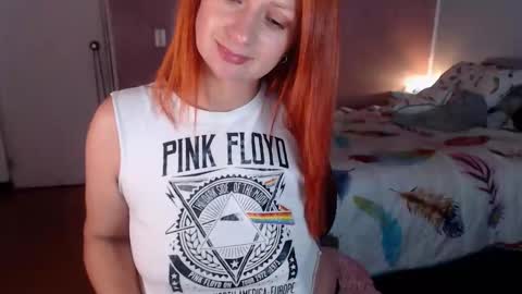 Snapshot of xnathashax1 chatting on 11/24/25, 11:15 luciana online show from 11/24/25, 11:15