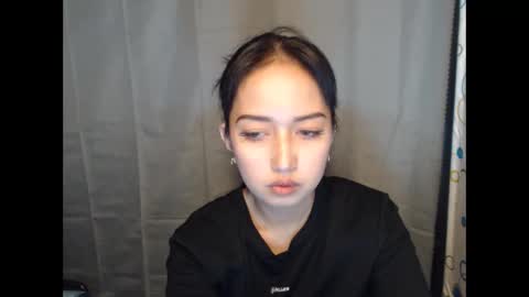 Ilove play tab00 and dirty show on wsp or tg and isell many videos and naked photos there online show from 04/22/26, 04:37