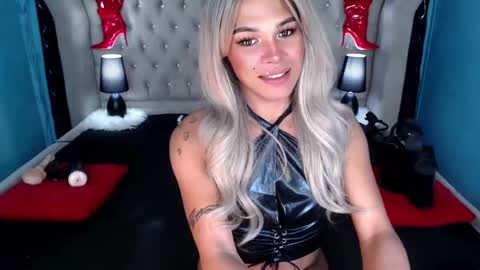 Hailey online show from 02/27/25, 07:44