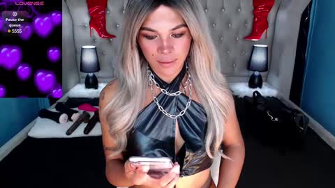 Hailey online show from 03/03/25, 02:37