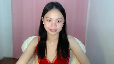 nathalie online show from 04/21/26, 04:23