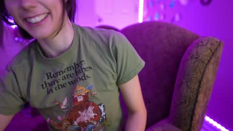 Bella Bondai online show from 01/05/25, 01:45