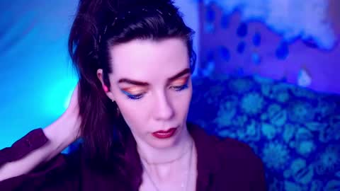 Bella Bondai online show from 09/19/25, 07:21