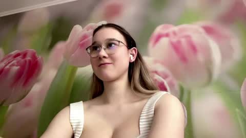 Louise online show from 03/06/26, 12:01